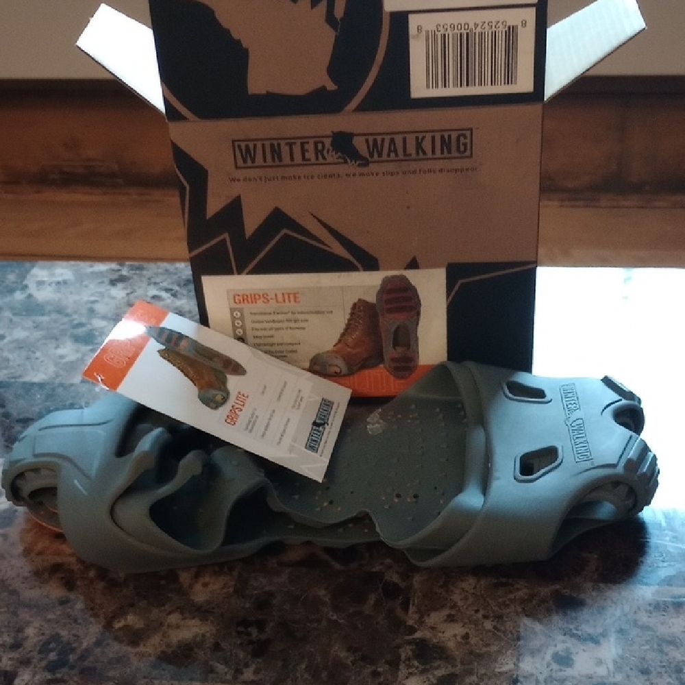 Grips-Lite Gray Traction Device